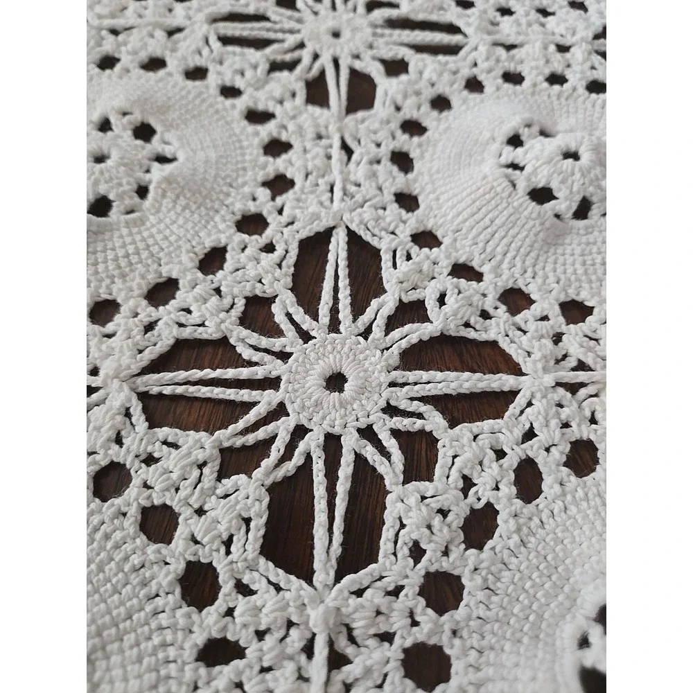 Vintage Hand Crocheted‎ Ecru Tablecloth or Coverlet Beadspread 72 × 65
